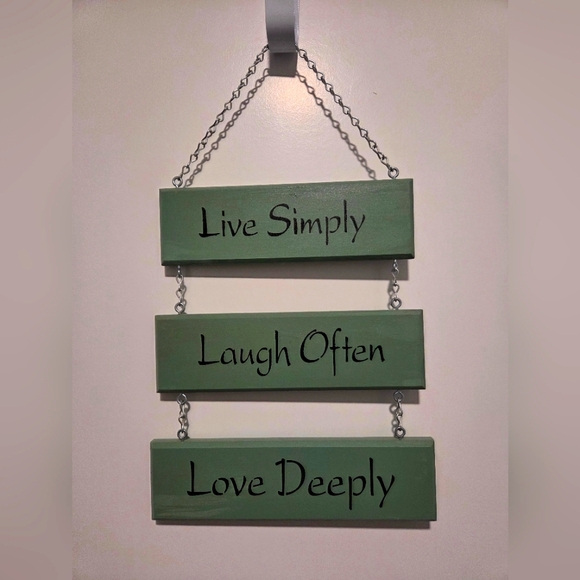 Other - Green Inspirational Wall Hanging